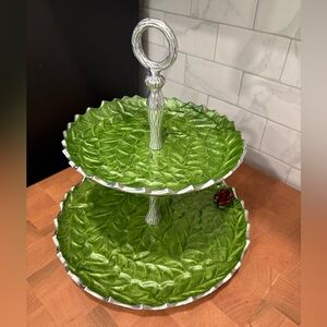 Julia Knight Holly Sprig Two-Tiered Server in Mojito Green Excellent Condition